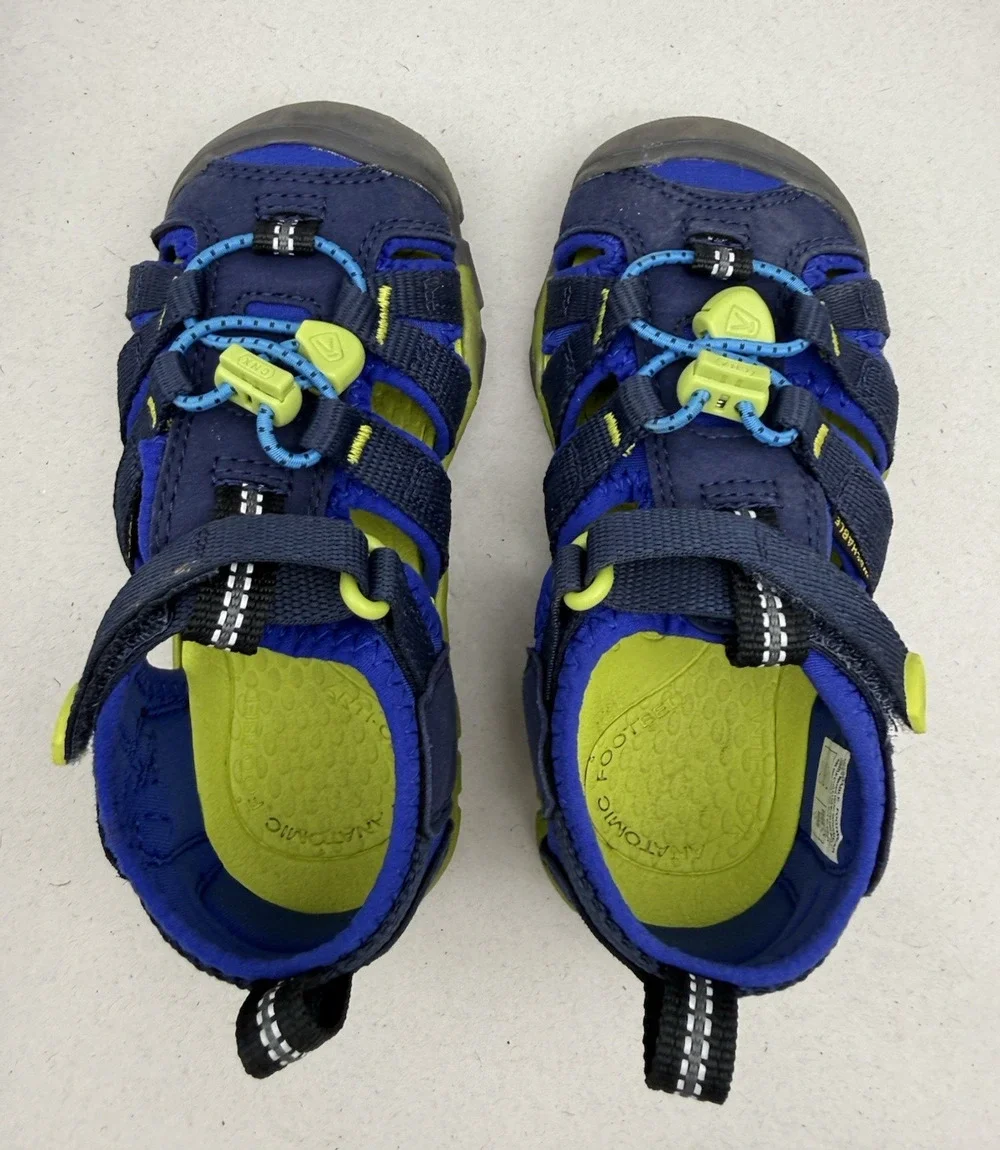 KEEN Unisex-Child Seacamp 2 CNX Closed Toe Sandals, Naval Academy/Chartreuse, 10